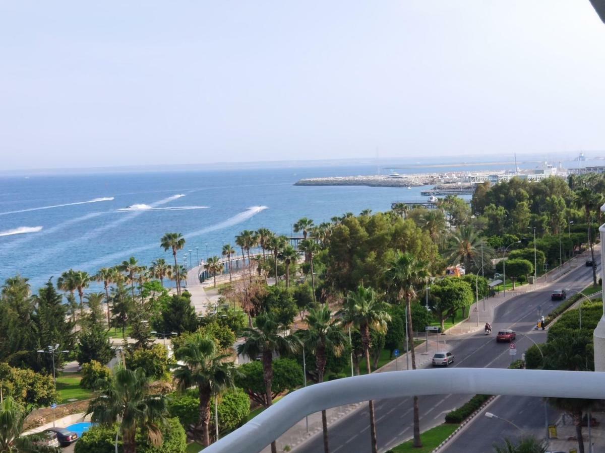 Just A Seaview Apt. * Top Location * City Center * Limassol Eksteriør billede